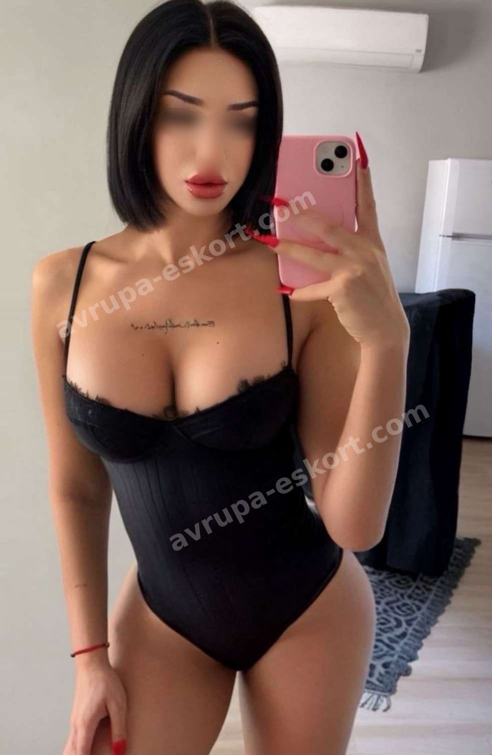 Azra — İstanbul, Sancaktepe escort