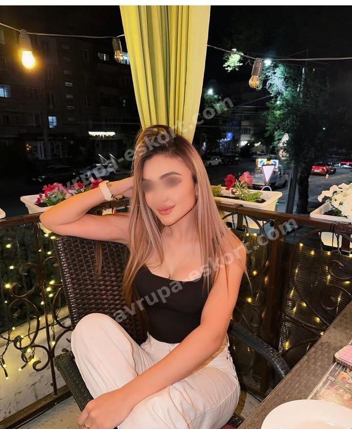 Gizem — İstanbul, Beylikdüzü escort 3
