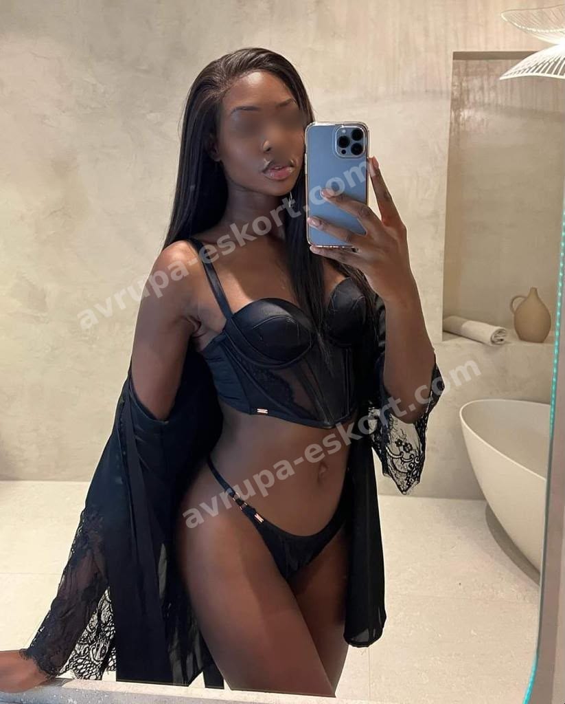 Sera — İstanbul, Arnavutköy escort